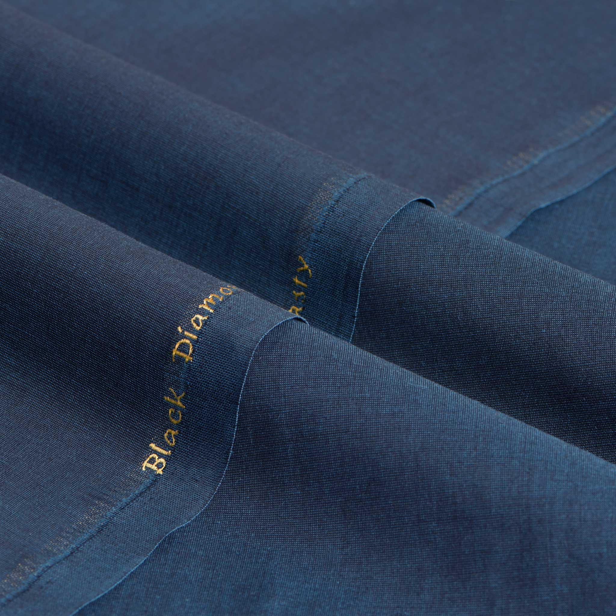 Black-Diamond-_Denim.jpg