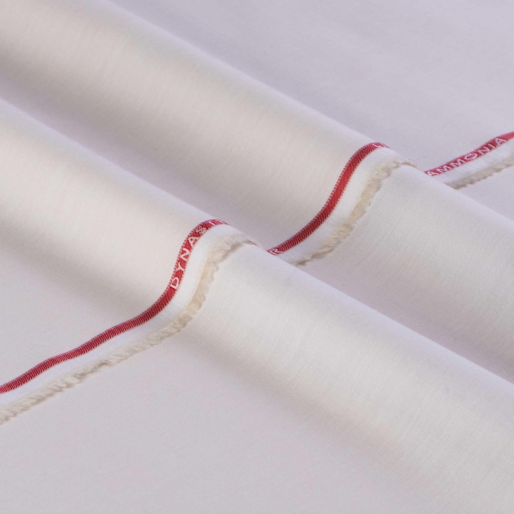 cream_6a21f62e-e33a-47bc-b26c-c880543a24a6.jpg