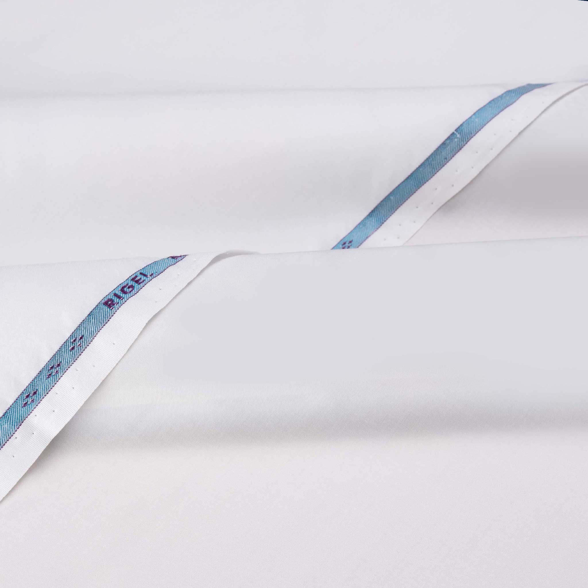 off-white_1af721fc-224a-4d96-9f67-bb09da22657b.jpg